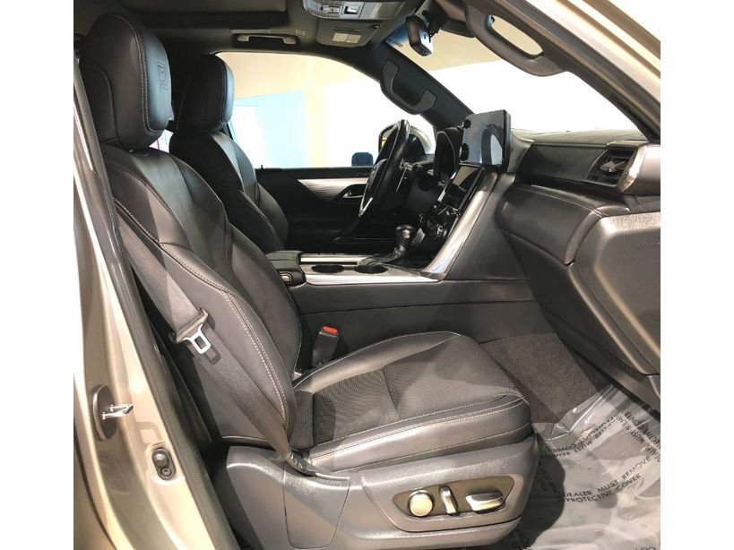 Used 2024 Lexus LX 600 F Sport image 22