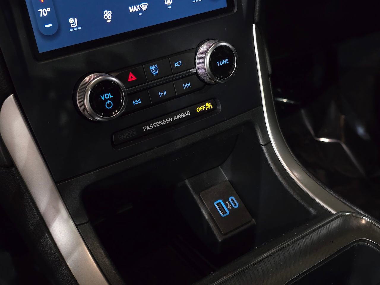 Used 2023 Ford Edge ST-Line image 31