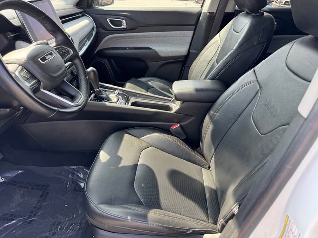 Used 2022 Jeep Compass Latitude image 12