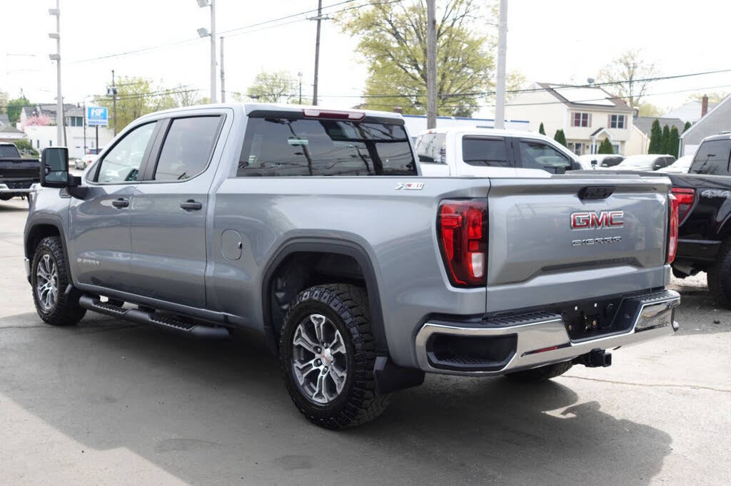 Used 2023 GMC Sierra 1500 Pro w/ Pro Value Package AWD/4WD image 3