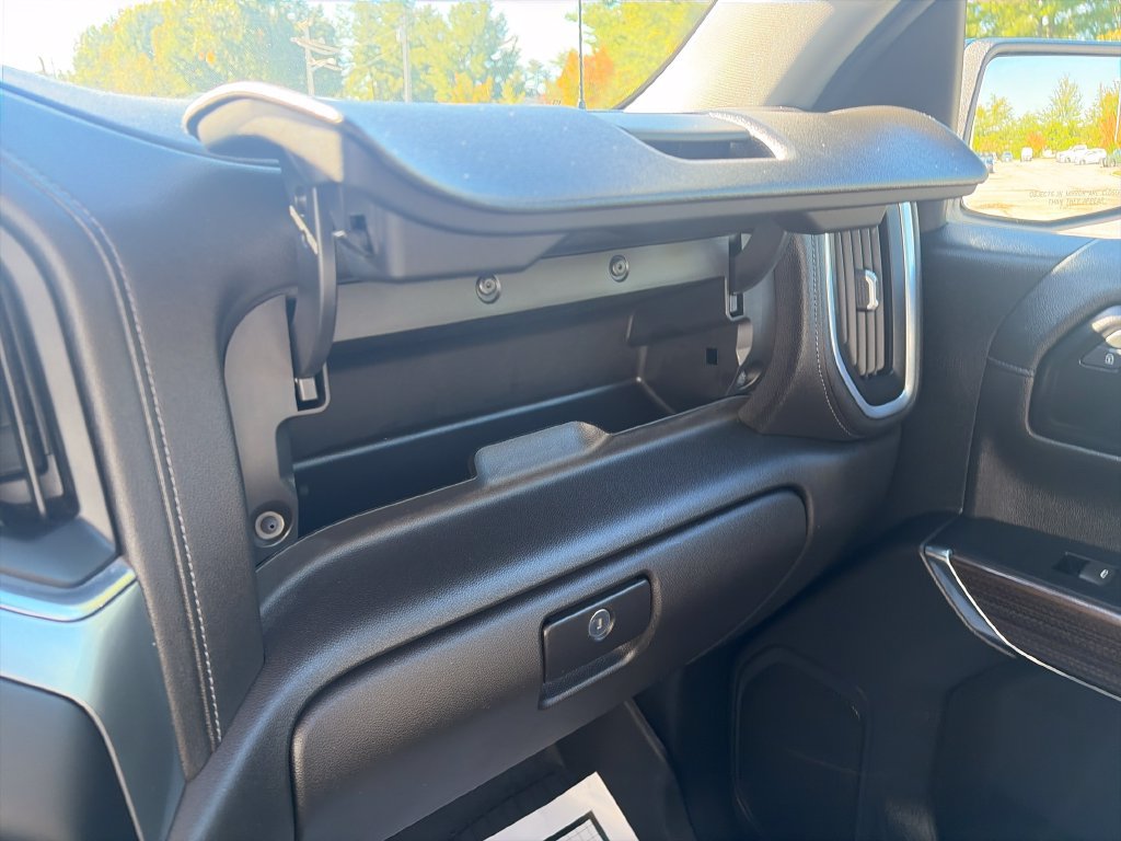 Used 2021 Chevrolet Silverado 1500 RST AWD/4WD image 36