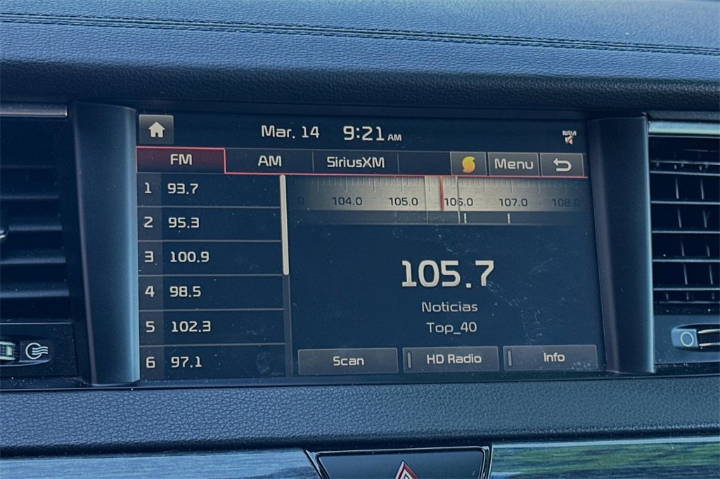 Used 2018 Kia Cadenza Limited w/ Paint Protection Package image 16