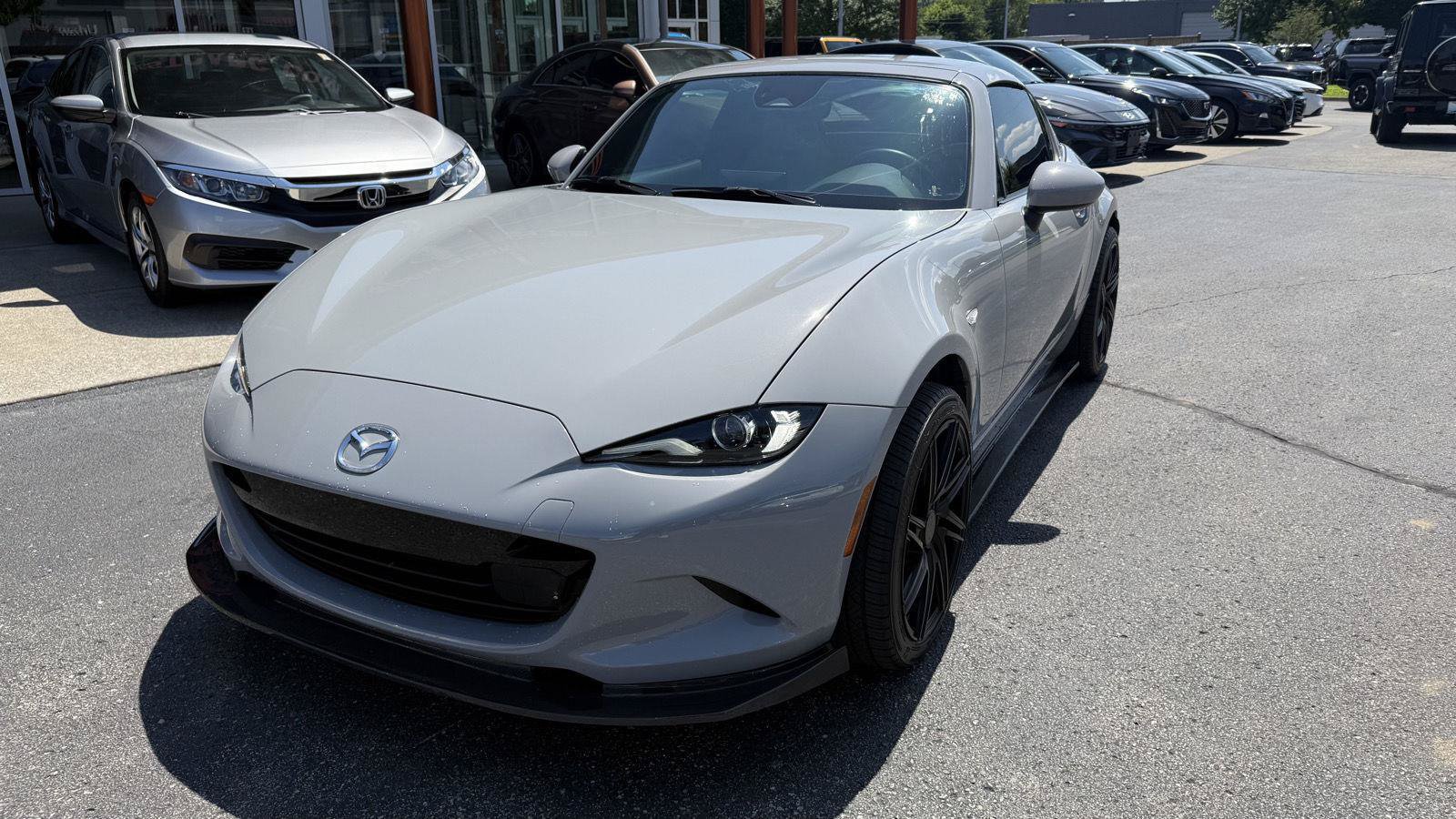 Used 2025 MAZDA MX-5 Miata RF Grand Touring RWD image 14