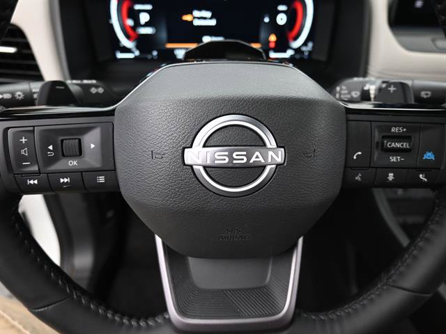 Used 2025 Nissan Rogue SL w/ Tech Package AWD/4WD image 10