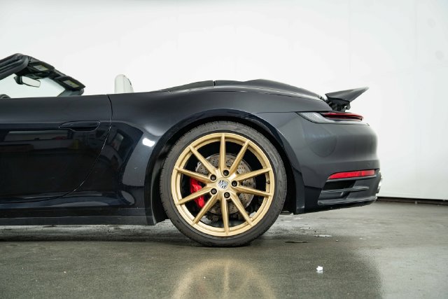 Used 2021 Porsche 911 Carrera 4S w/ Sport Package AWD/4WD image 13