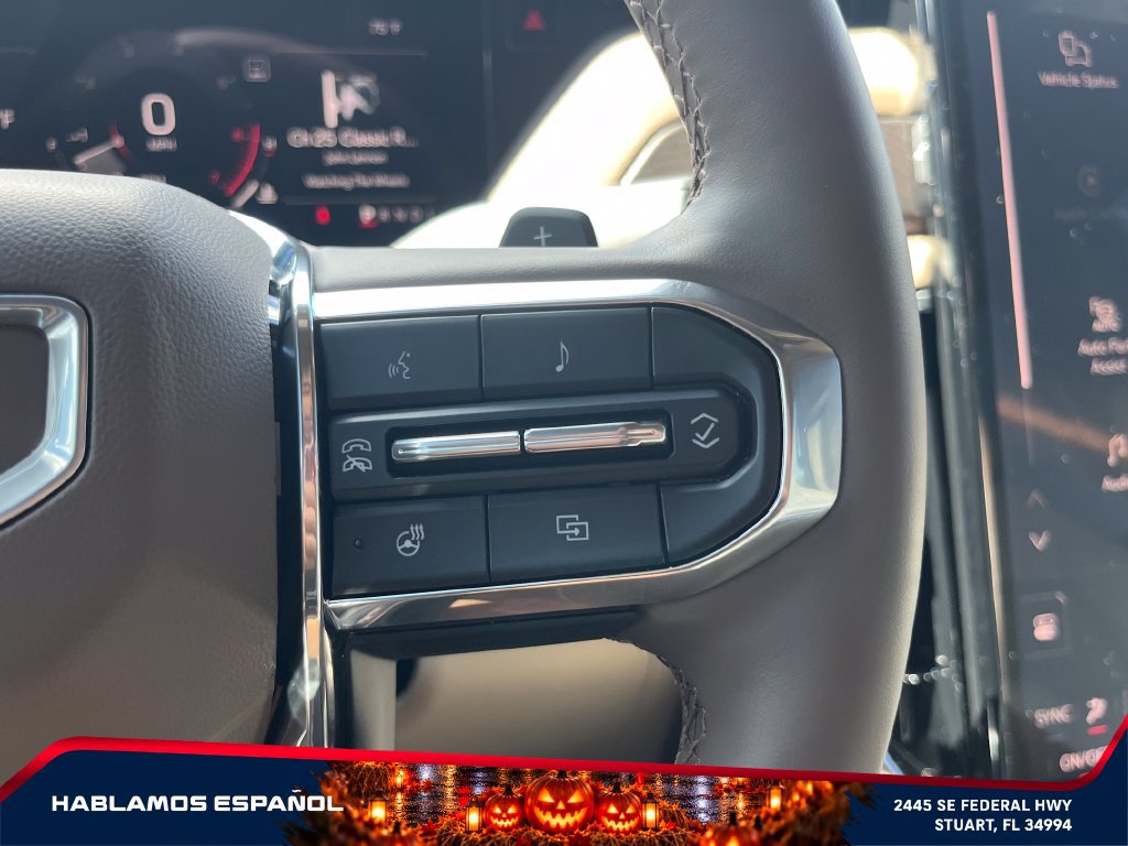 Used 2026 GMC Yukon Denali w/ Sun & Power Step Package AWD/4WD image 27