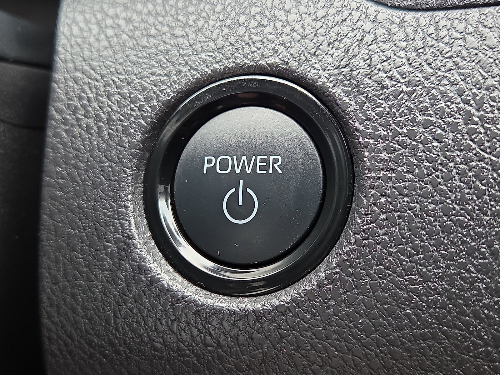 Used 2025 Toyota Camry LE FWD image 20