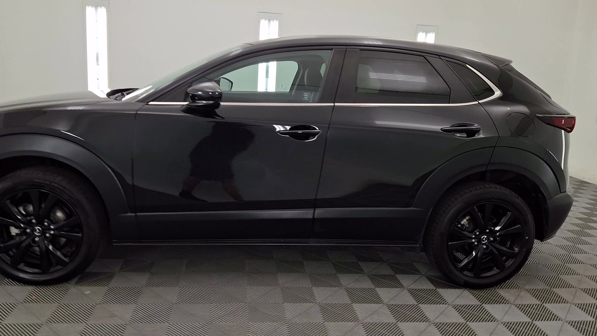 Used 2024 MAZDA CX-30 AWD 2.5 S w/ Select Sport Pkg image 9