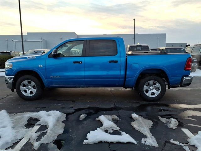 New 2026 RAM 1500 4x4 Crew Cab image 3