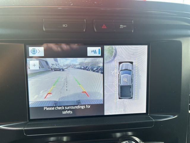 Used 2022 Ford F150 XLT w/ XLT Black Appearance Package image 32