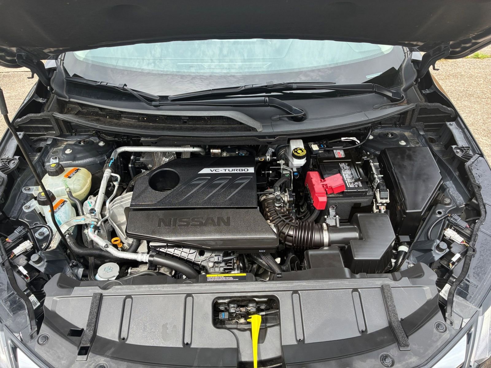 Used 2025 Nissan Rogue SV AWD/4WD image 29