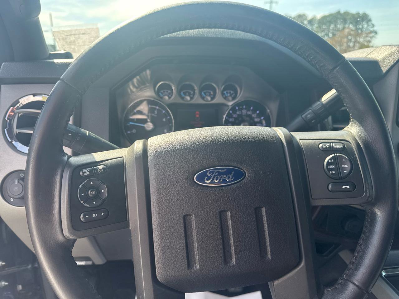 Used 2014 Ford F250 Lariat w/ Lariat Ultimate Package image 17