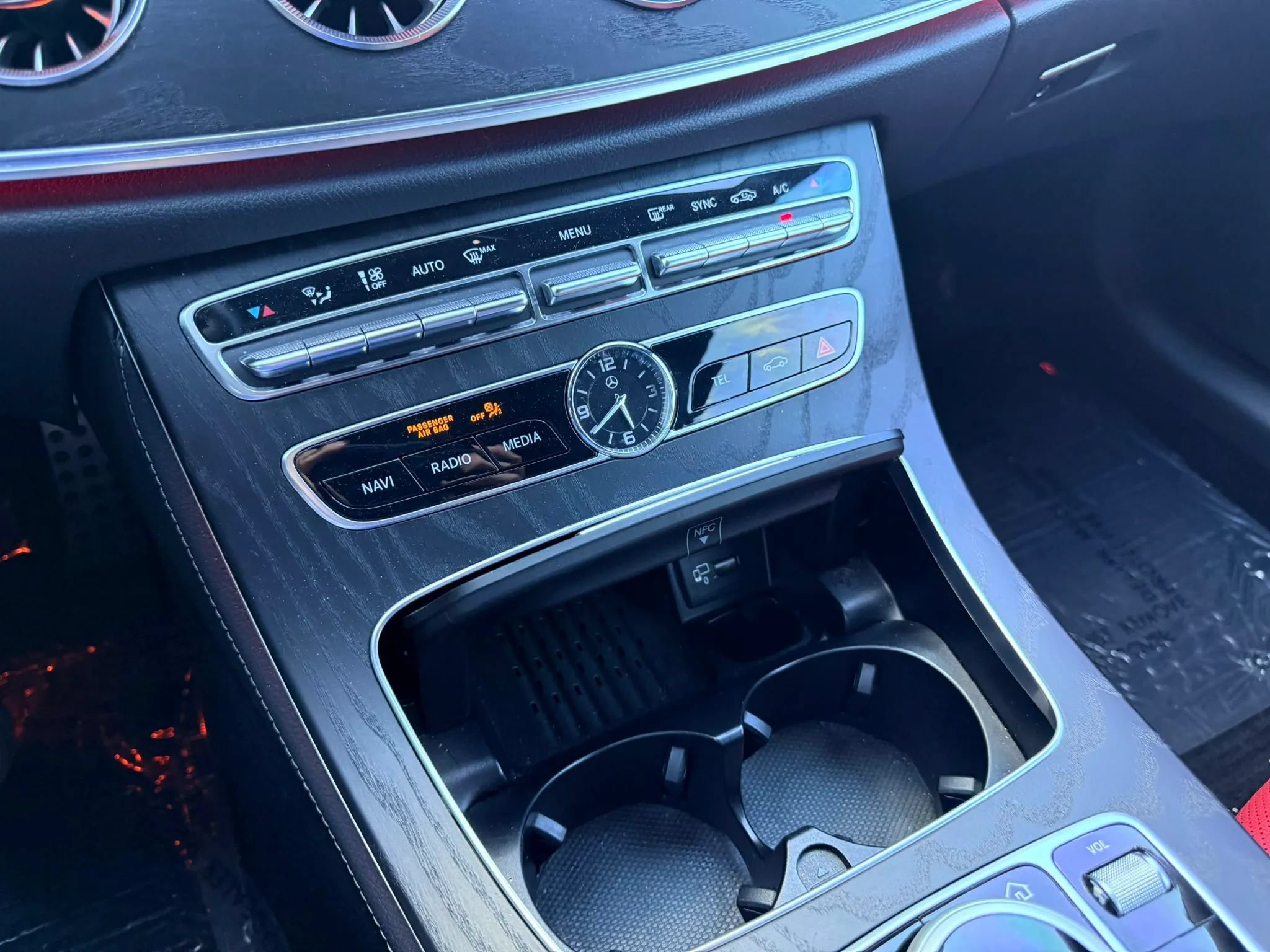 Used 2020 Mercedes-Benz E 450 Cabriolet w/ AMG Line image 17