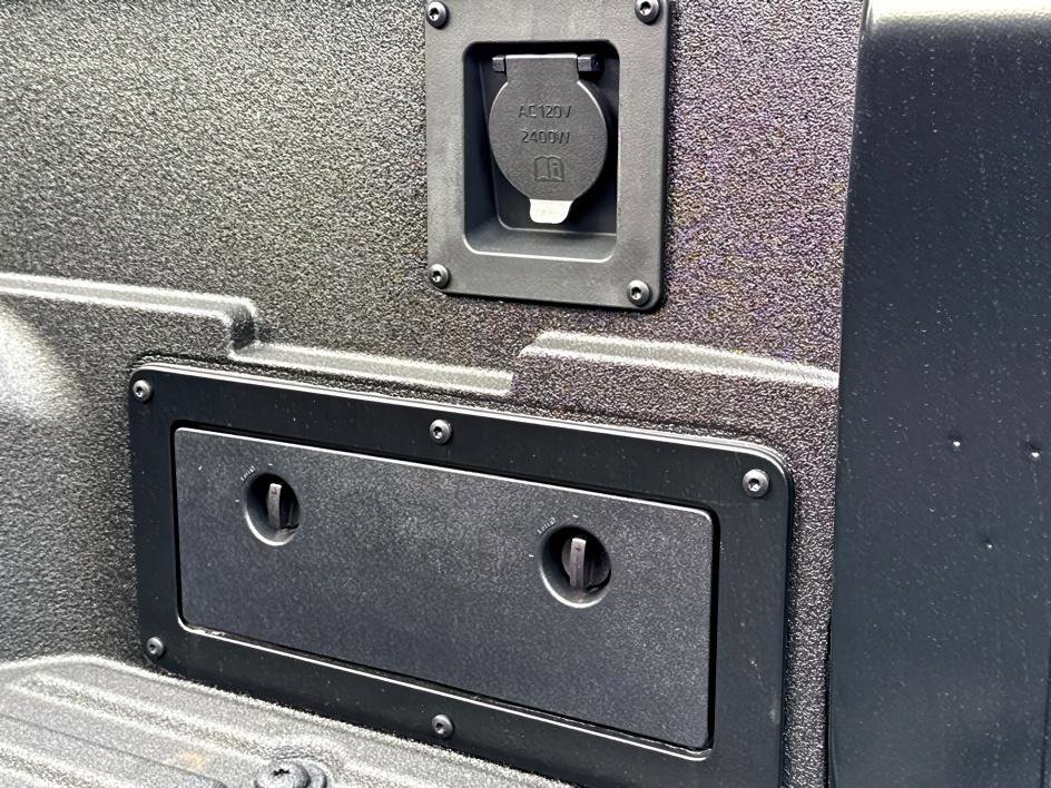 New 2025 Toyota Tacoma TRD Off-Road image 6