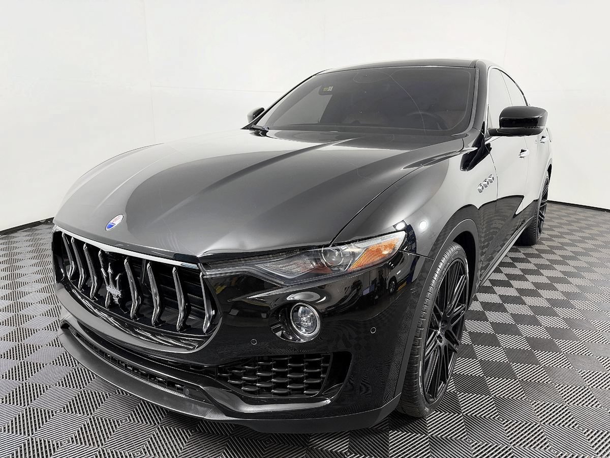 Used 2018 Maserati Levante AWD/4WD image 3