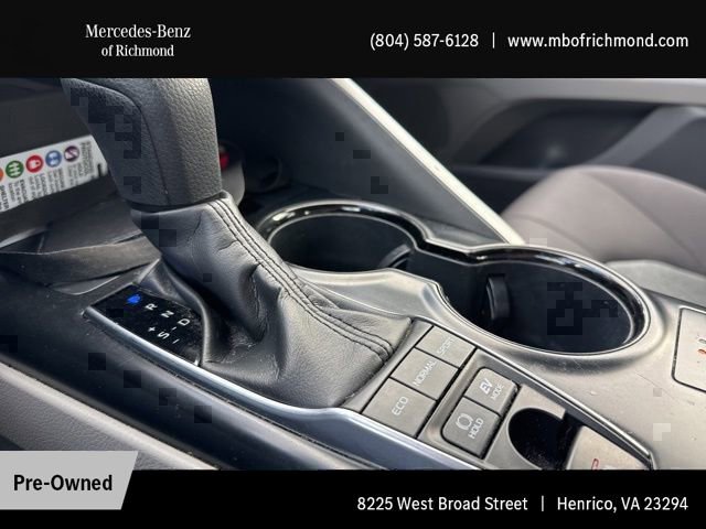 Used 2019 Toyota Camry LE image 11