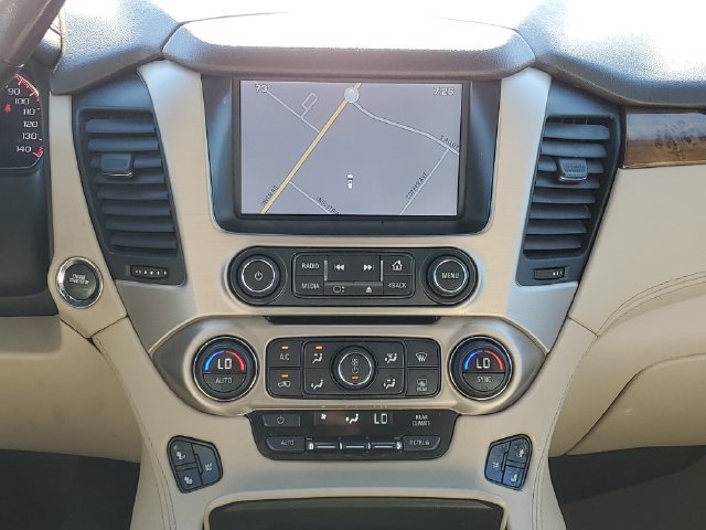 Used 2015 GMC Yukon XL Denali w/ Touring Package AWD/4WD image 31