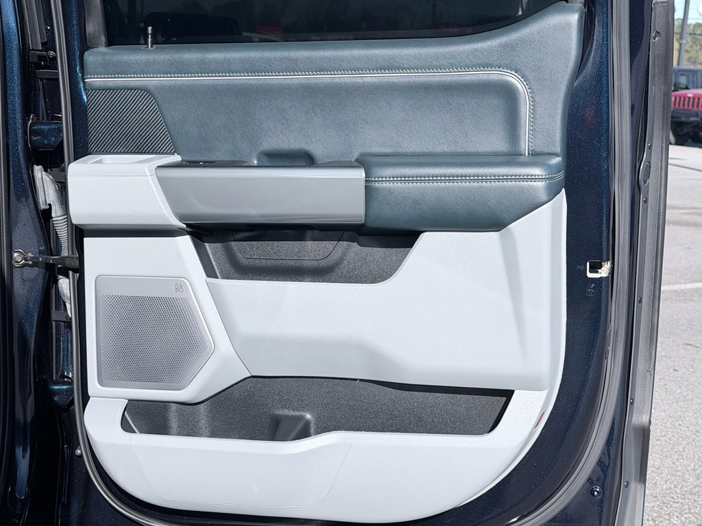 Used 2022 Ford F150 Limited image 34