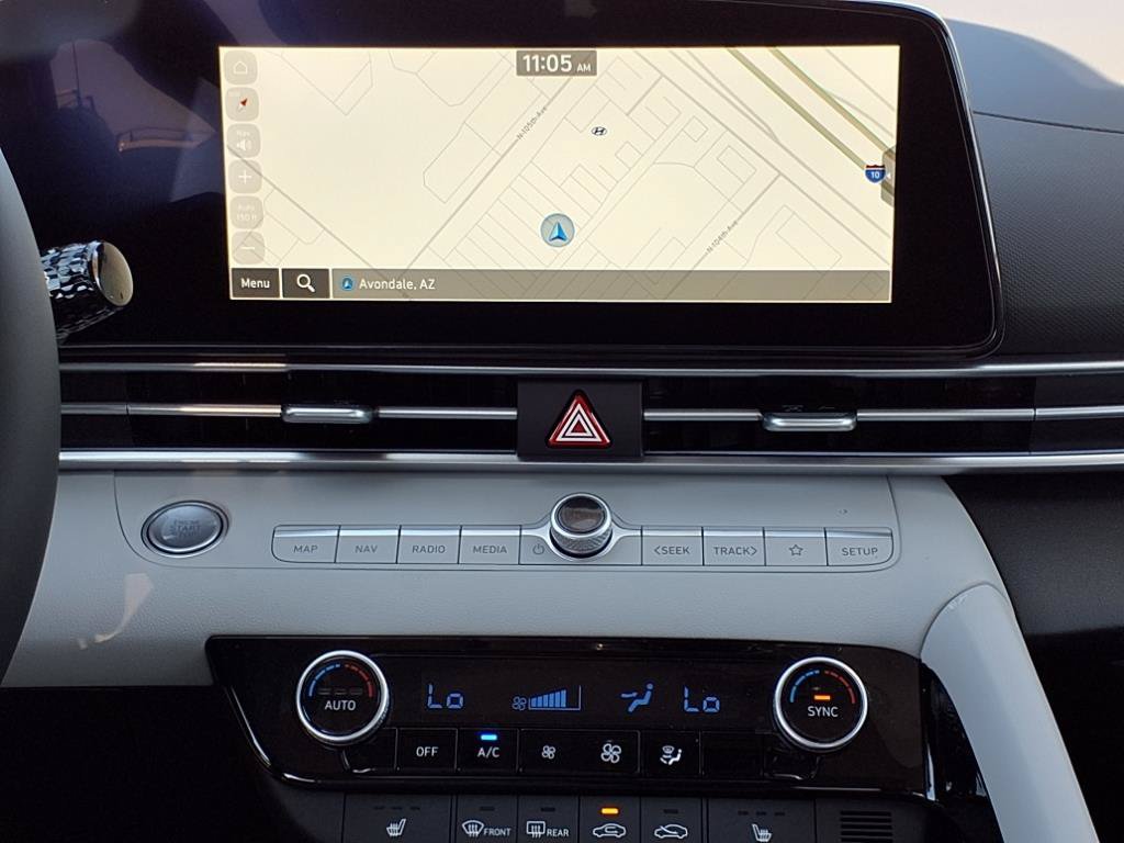 New 2025 Hyundai Elantra Limited FWD image 9