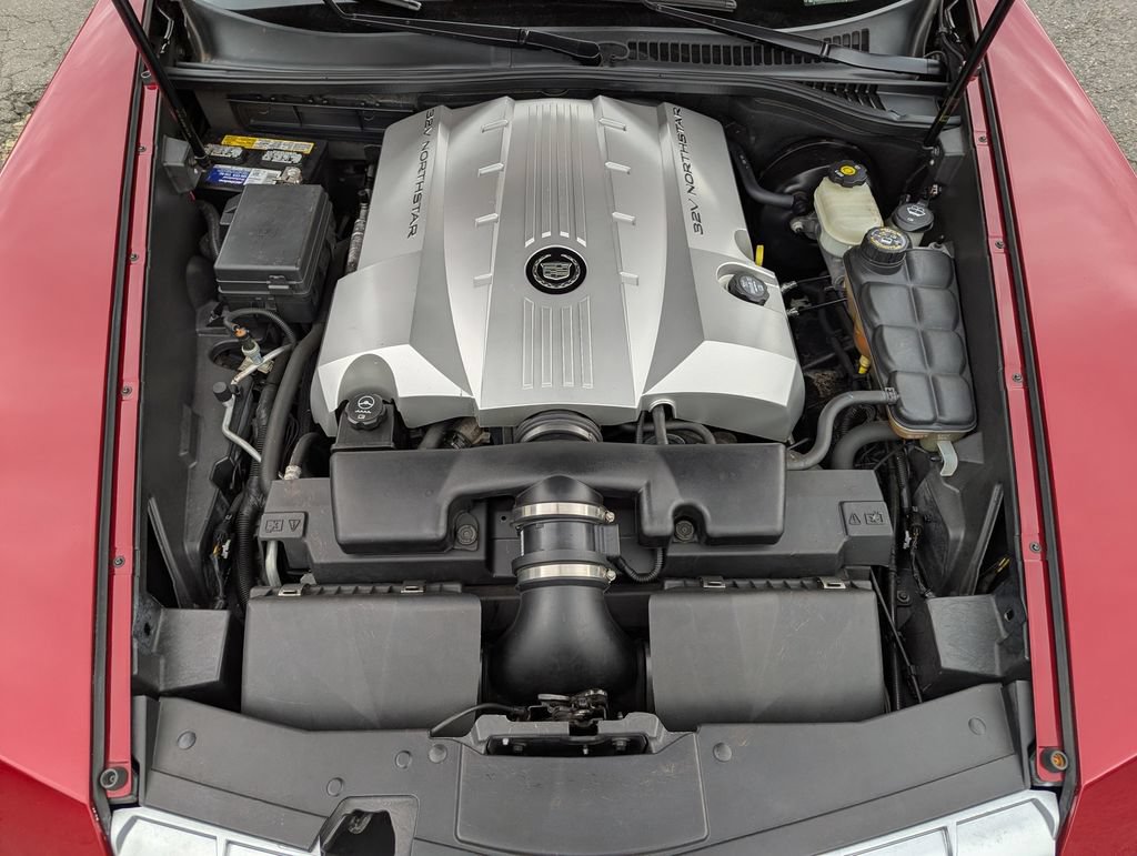 Used 2004 Cadillac XLR RWD image 45