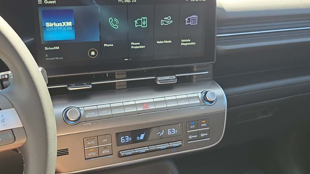 New 2027 Hyundai Kona SEL Sport FWD image 21