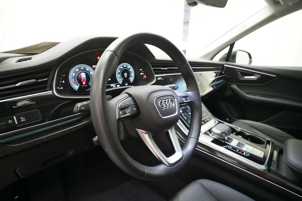 Certified 2023 Audi Q7 3.0T Prestige w/ Prestige Package AWD/4WD image 8