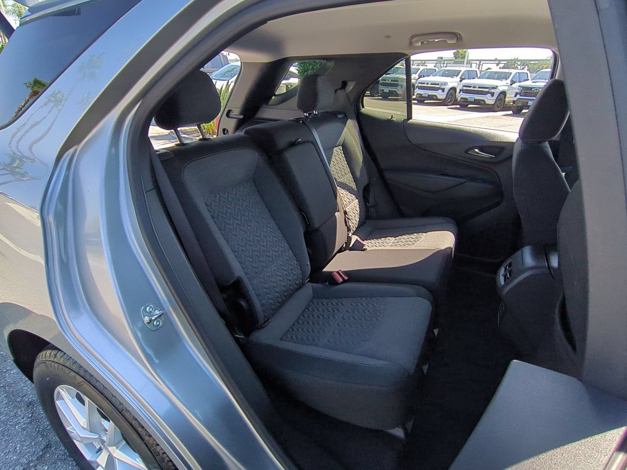 Used 2024 Chevrolet Equinox LT AWD/4WD image 25