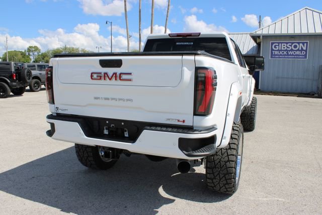 Used 2025 GMC Sierra 2500 AT4 w/ AT4 Premium Plus Package AWD/4WD image 12