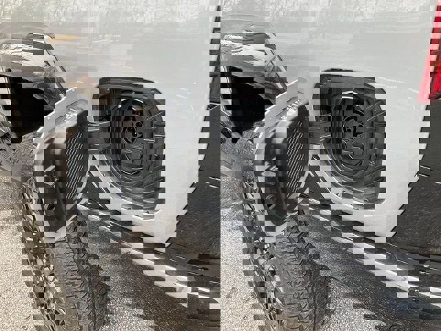 New 2025 GMC Hummer EV 2X image 27