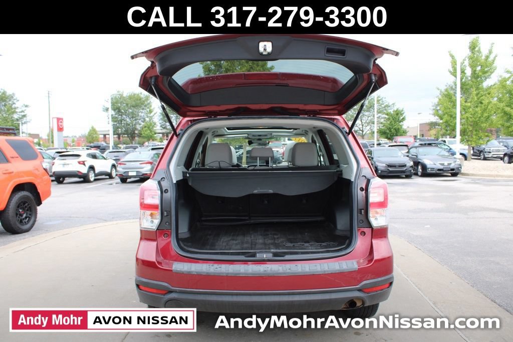 Used 2017 Subaru Forester 2.5i Premium w/ All-Weather Package AWD/4WD image 9