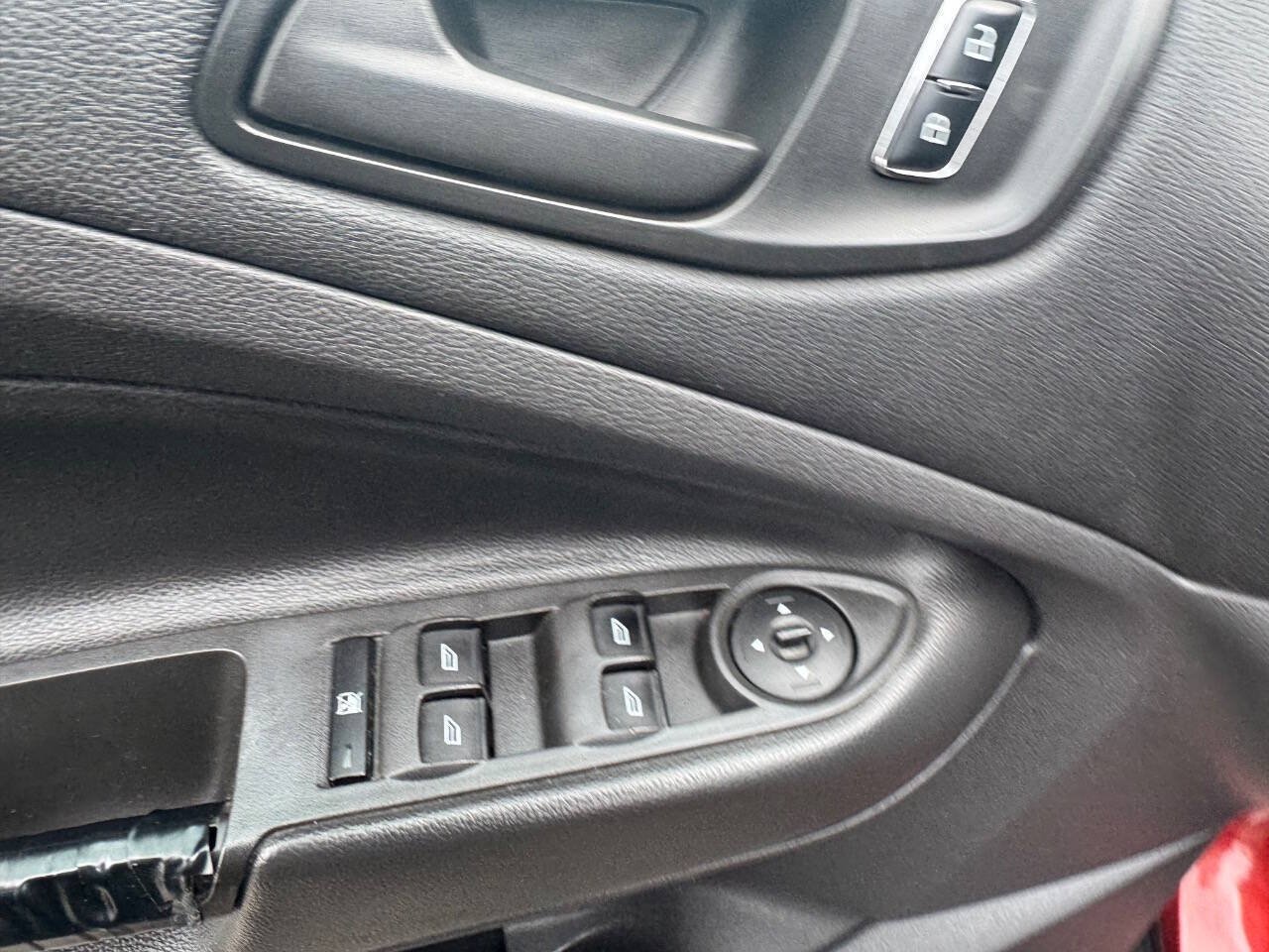 Used 2014 Ford Escape S FWD image 11