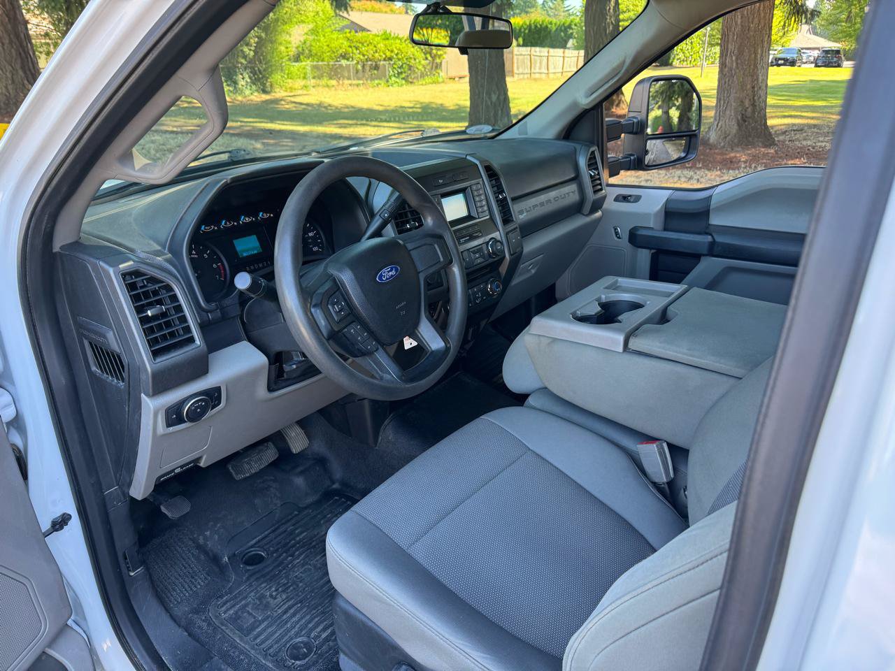 Used 2018 Ford F250 XL w/ STX Appearance Package AWD/4WD image 11