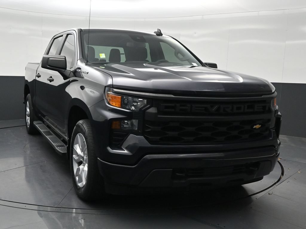 Used 2023 Chevrolet Silverado 1500 Custom RWD image 8
