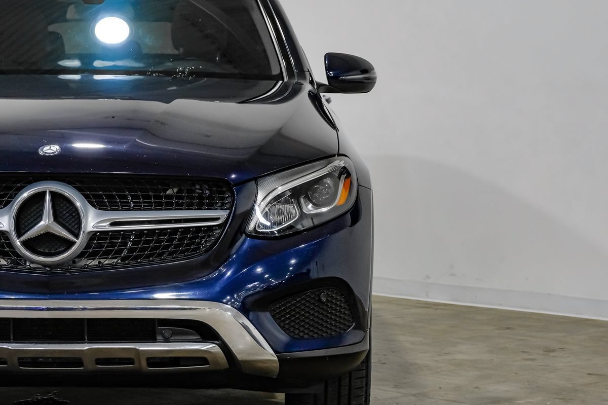 Used 2017 Mercedes-Benz GLC 300 4MATIC Coupe w/ Premium 2 Package image 41