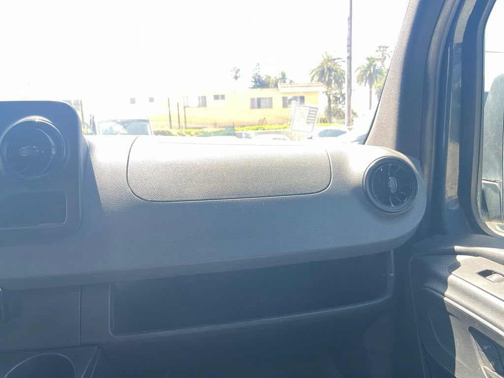 Used 2019 Mercedes-Benz Sprinter 170 image 18