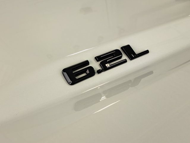 Used 2023 Chevrolet Silverado 1500 High Country w/ Z71 Off-Road Package AWD/4WD image 36