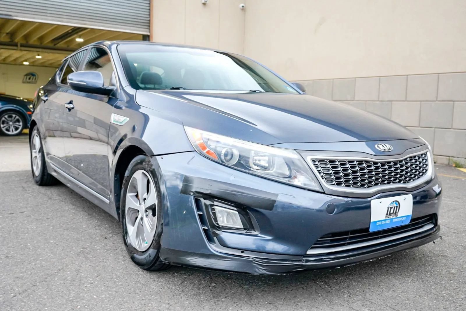 Used 2015 Kia Optima LX w/ Hybrid Convenience Package FWD image 3