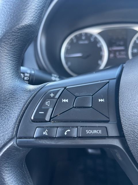 Used 2024 Nissan Kicks S image 12