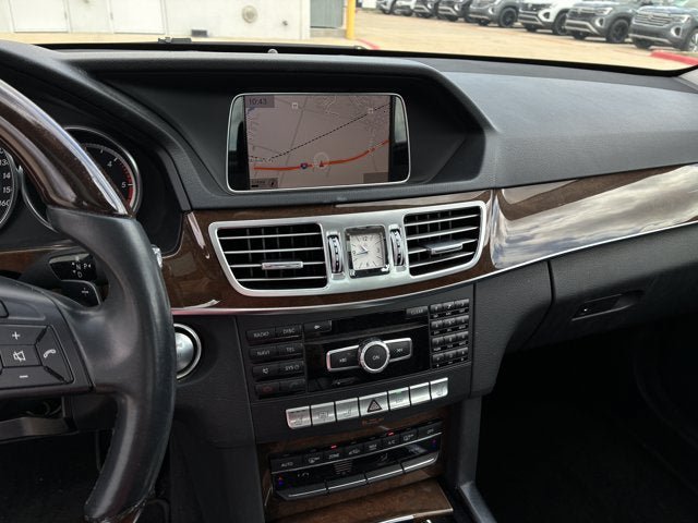 Used 2014 Mercedes-Benz E 250 image 16