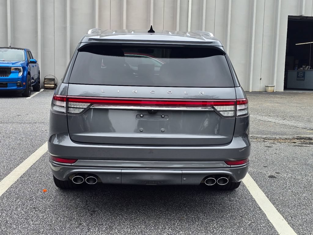 Used 2021 Lincoln Aviator Reserve w/ Equipment Group 208A AWD/4WD image 4