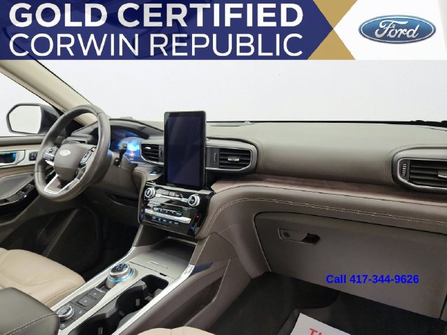 Used 2023 Ford Explorer Platinum w/ Technology Package AWD/4WD image 34