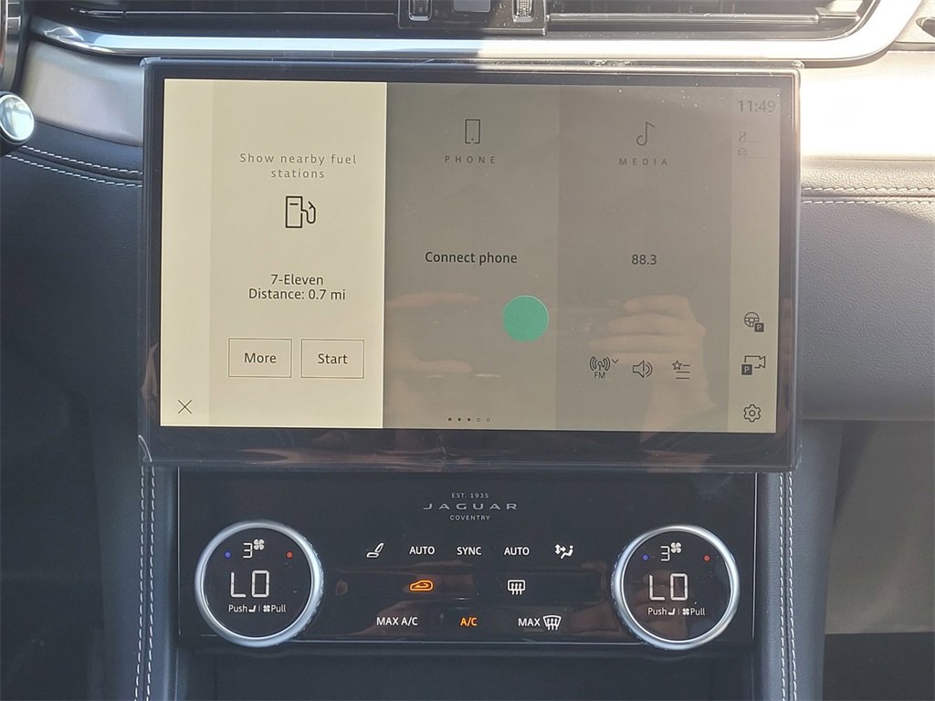 New 2026 Jaguar F-PACE R-Dynamic S image 9