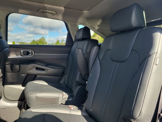 New 2026 Kia Sorento EX AWD/4WD image 10