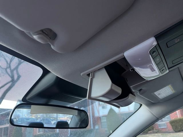 Used 2025 Nissan Sentra SV image 31