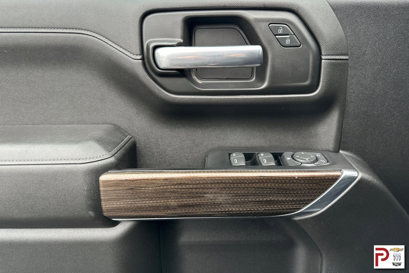 Certified 2019 Chevrolet Silverado 1500 RST image 11