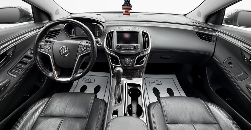 Used 2014 Buick LaCrosse Premium w/ Driver Confidence Package FWD image 16