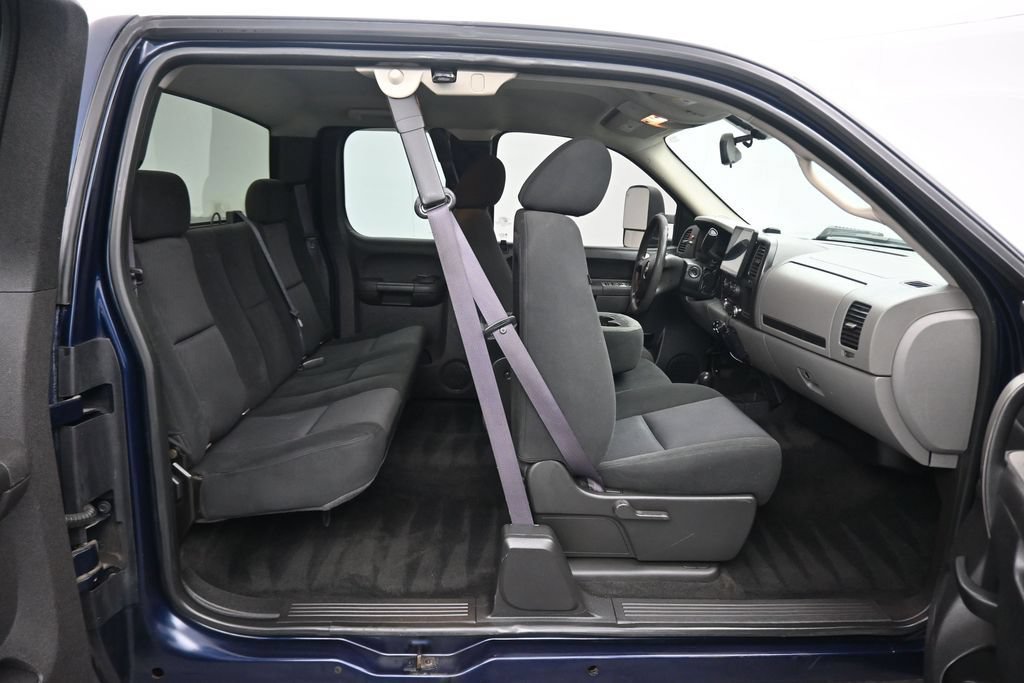 Used 2011 Chevrolet Silverado 1500 LS AWD/4WD image 51