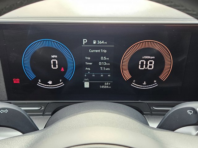 Used 2025 Hyundai Kona SEL image 11