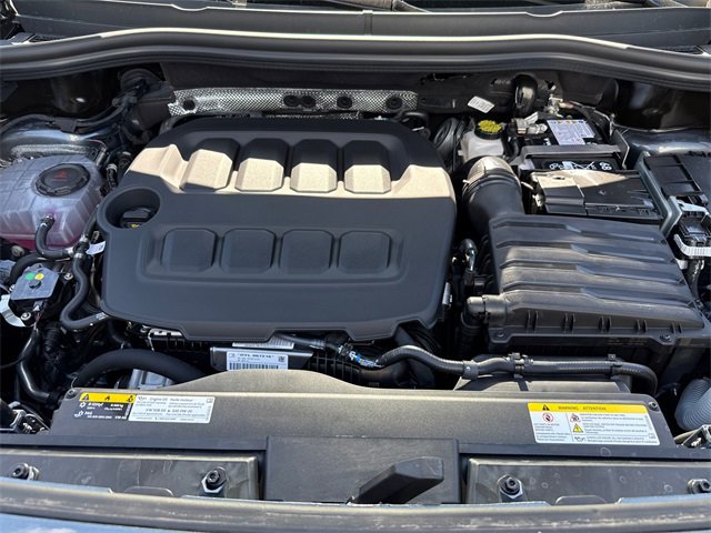 New 2026 Volkswagen Tiguan SE R-Line image 15