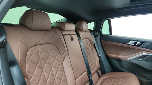 Used 2025 BMW X6 M60i image 25